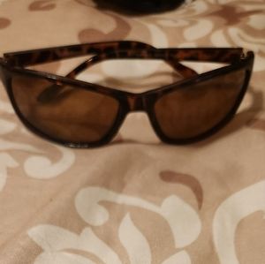 3 FOR $9 NEW POLARIZED SUNGLASSES